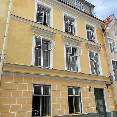 Apartmanhotel Rammstein Art Studio 3*