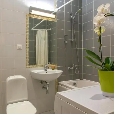 Rammstein Art Studio Apartmanhotel 3*